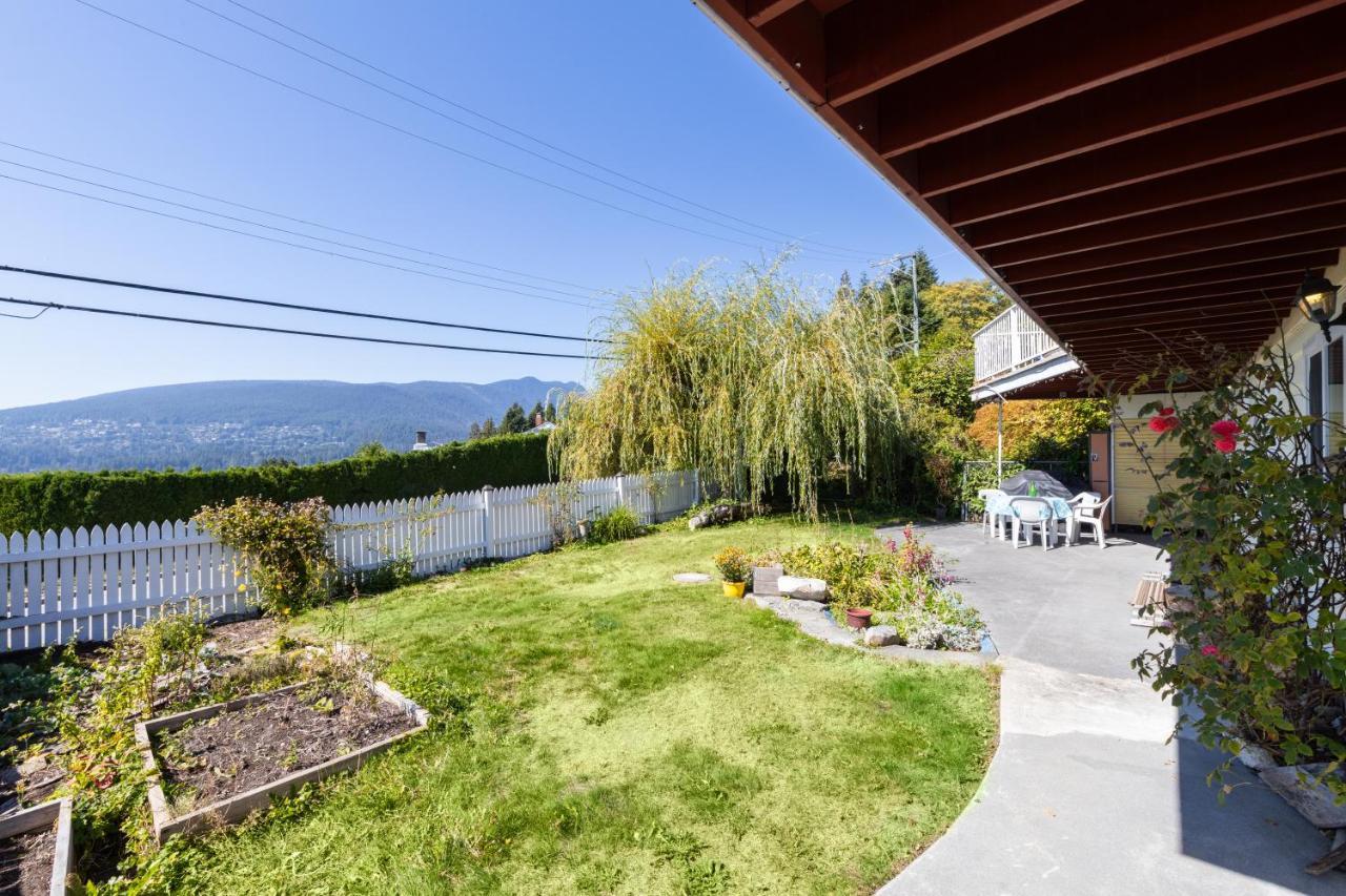 Two Bedroom With Amazing Ocean View North Vancouver Eksteriør bilde